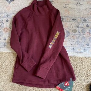 L.L. Bean burgundy pullover size m new with tags